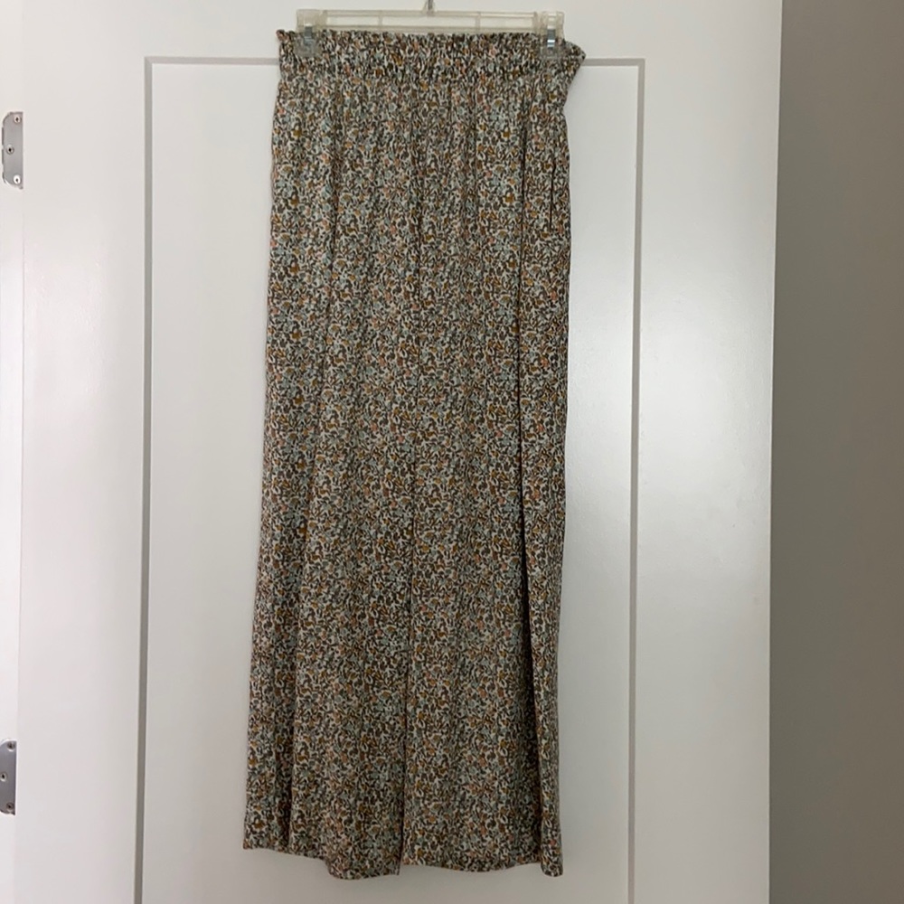 Abercrombie & Fitch Floral Flowy Pants